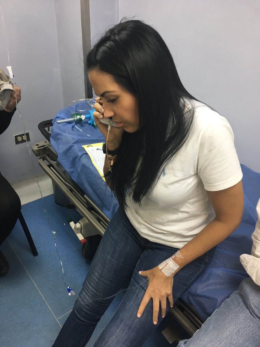 Delsa Solórzano recibió impacto de bomba lacrimógena en el pecho