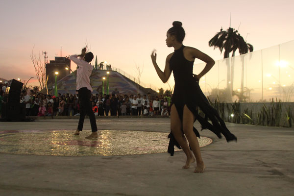 Fundacev realizó evento cultural en la plaza Bolívar-Chávez