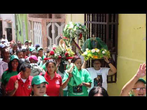 Devotos se rendirán a los pies de San Pedro  Al ritmo del tambor será venerado en La Guaira y Naiguatá