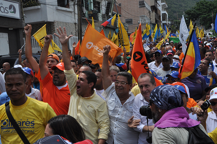 Olivares: Trabajaremos para sacar la Gobernación de la avenida principal