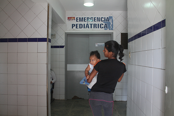 Niños con diarrea y vómito abarrotan el Hospitalito
