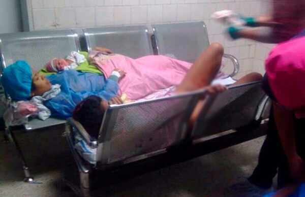 Detenidas dos estudiantes de la UCLA por fotografiar a parturientas en hospital de Barquisimeto