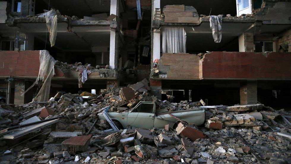 Terremoto de 7,3 dejó al menos 328 muertos y 3.950 heridos en Irán