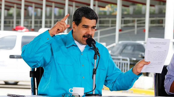 Maduro ordenó un refinanciamiento de la deuda externa