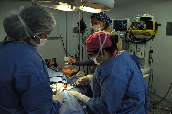 1.800 varguenses esperan ser operados en Plan Quirúrgico Nacional