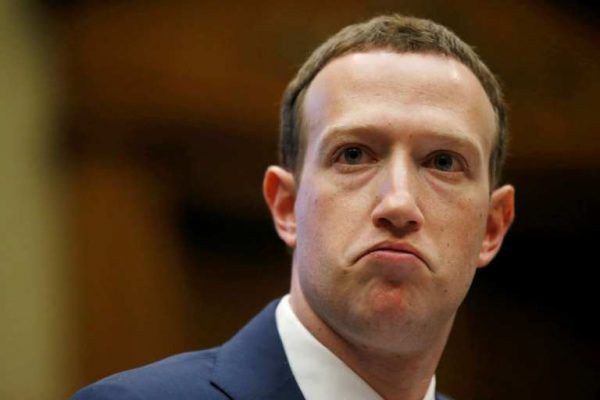 Facebook se está haciendo ‘viejo’, aunque Facebook haga todo lo posible por evitarlo