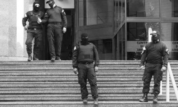 Diputados denunciaron  allanamiento de oficina de Guaidó