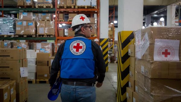 Cruz Roja recibió 42 toneladas  de ayuda humanitaria