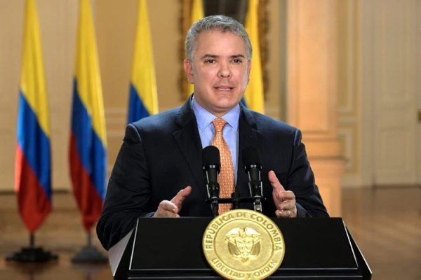 Extienden aislamiento preventivo en Colombia