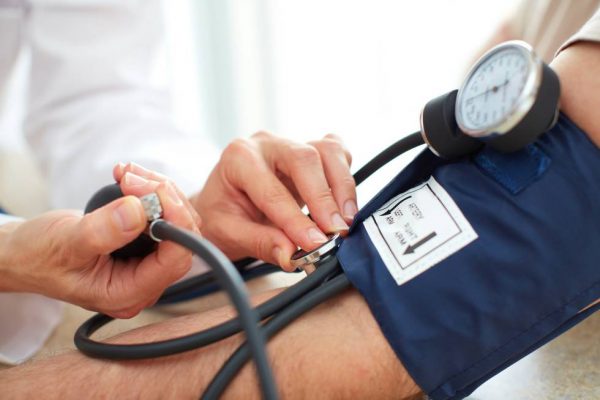 La hipertensión arterial duplica el riesgo de muerte por Covid-19