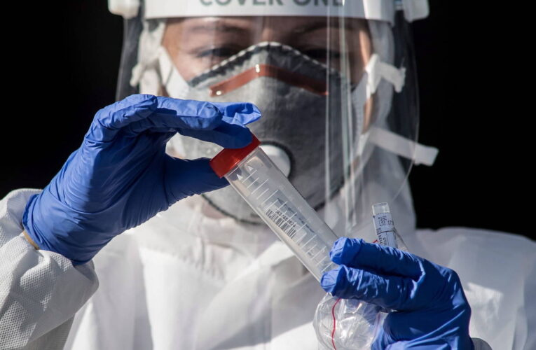 Pfizer inicia la última fase de pruebas de su posible vacuna contra el Covid