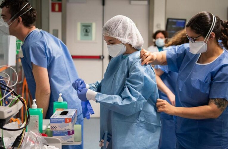 Colegio de Médicos exige dotación de hospitales para luchar contra el Covid