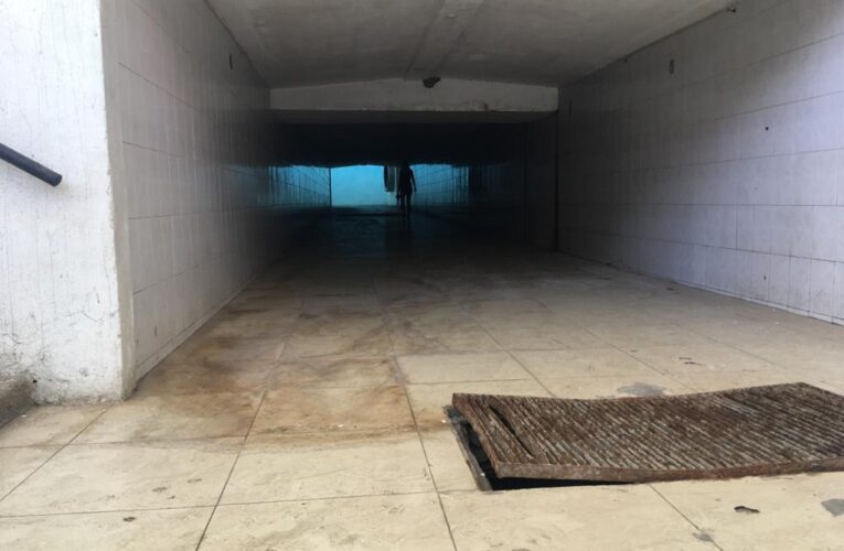 Túneles de La Guaira: saqueados y convertidos en baños