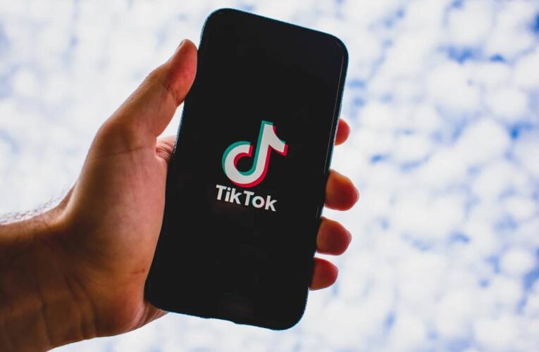 Microsoft confirma que está comprometida a adquirir TikTok