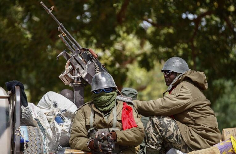 Reportan golpe de Estado en Mali
