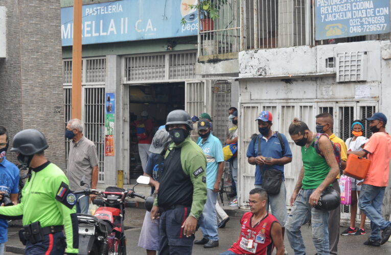 Motorizado fue arrollado frente a la Mirella II