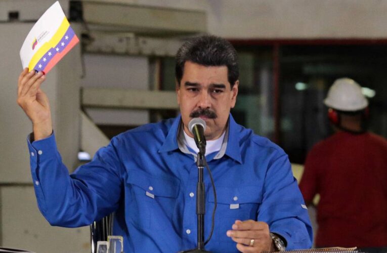 Maduro suspende hasta enero desalojos y cobro de créditos
