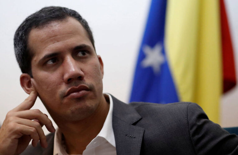 “Quien crea que puede lograrlo solo o legitimando un fraude, ayuda a Maduro”