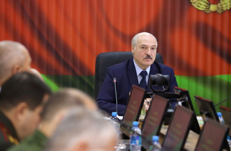 Unión Europea no reconoce reelección de Lukashenko