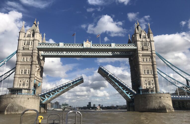 Se atascó el Puente de la Torre de Londres