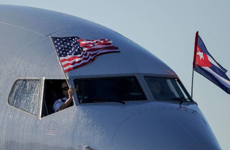 EE UU prohibió vuelos   privados hacia Cuba