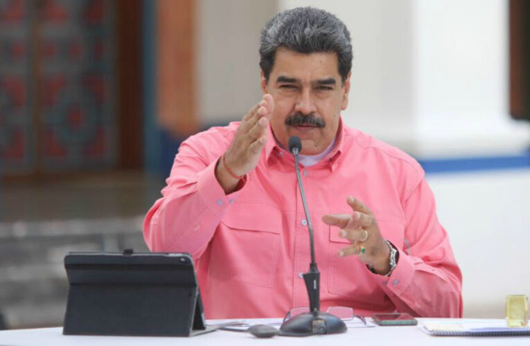 Maduro solicitará a la ANC incluir Leyes del Poder Popular en la Constitución