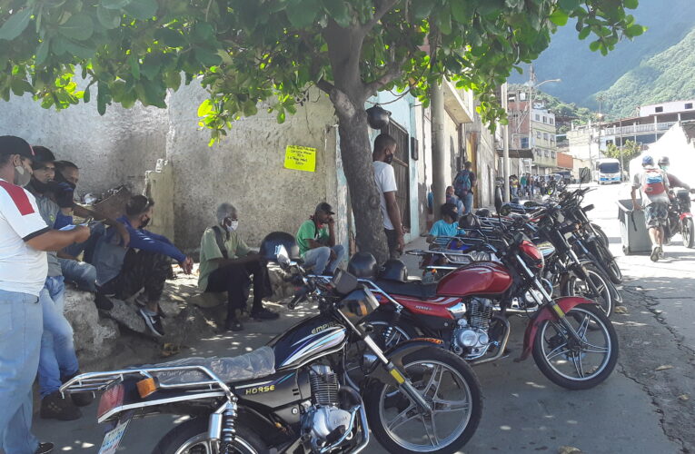 15 mototaxistas cubren ruta de Punta de Mulatos a Bs.70.000