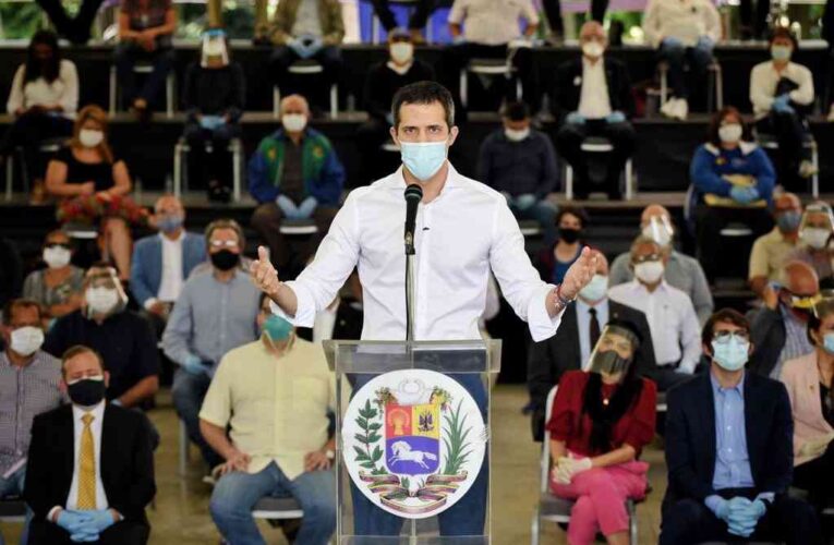 Guaidó convocó movilización en honor al personal sanitario