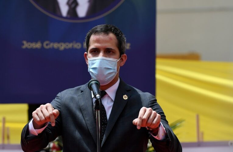 Guaidó llamó a protestar de manera cívica y pacífica