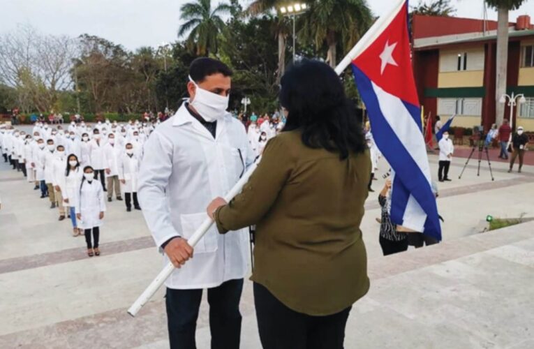 Ya son más de 22.000 los médicos cubanos en Venezuela