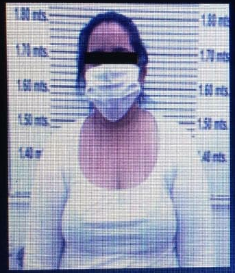 Por robo detienen a dos mujeres en Las Lapas