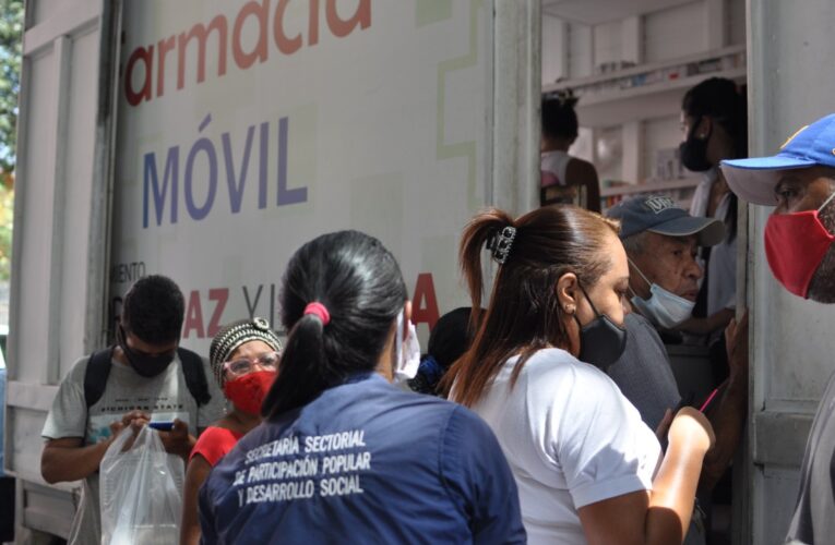 Farmacia Móvil se desplegó en La Guaira