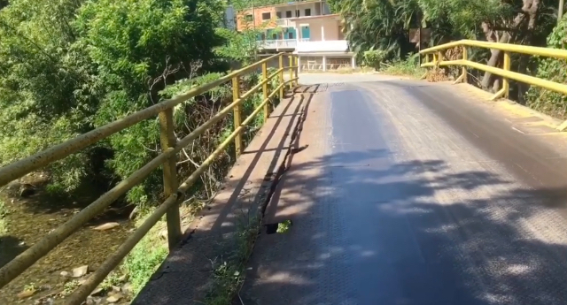 Habitantes de Oritapo piden a Infravargas reforzar el puente
