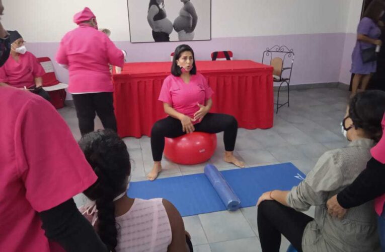 Alcaldía inauguró un gimnasio prenatal en Macuto