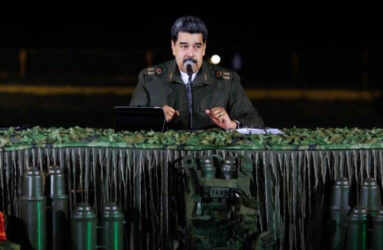 Maduro: Venezuela reforzará su sistema de armas