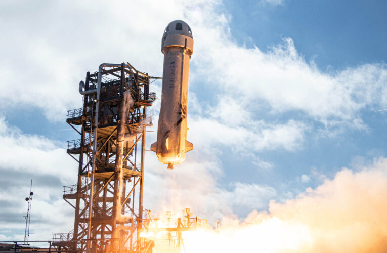 NASA ensaya tecnología de alunizaje con cohete de Bezos
