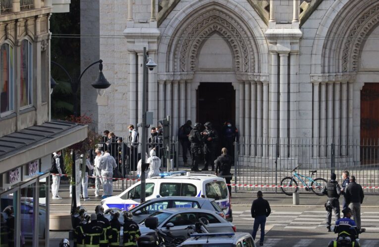 Un decapitado y 2 muertos más en ataque terrorista en Francia