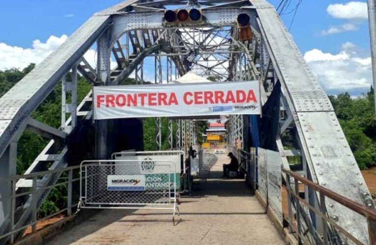 Colombia mantendrá cierre de fronteras hasta enero
