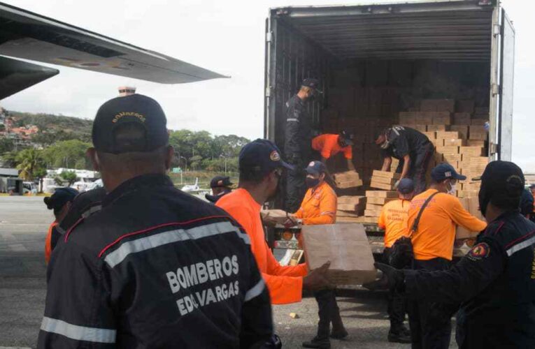 Envían 12.3 toneladas de insumos para familias afectadas por lluvias en Táchira