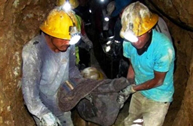 Mueren 3 venezolanos en una mina en Colombia