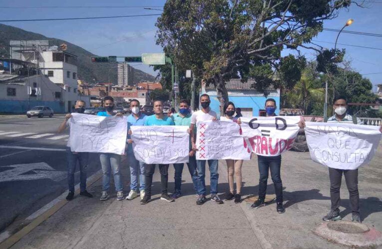Vente Vargas realizó pancartazo en calle Los Baños