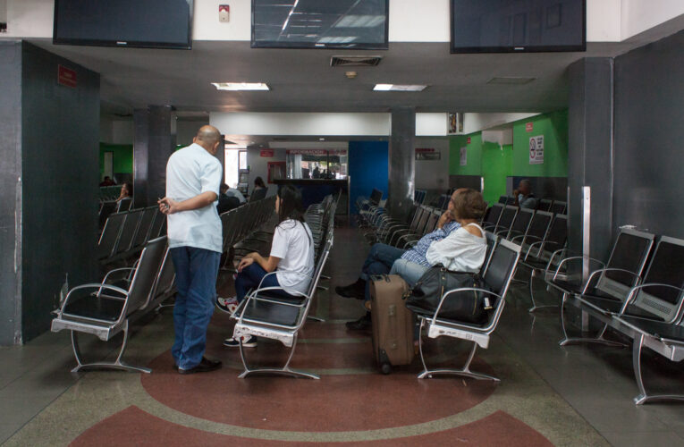 Terminales privados suspendieron reinicio de actividades