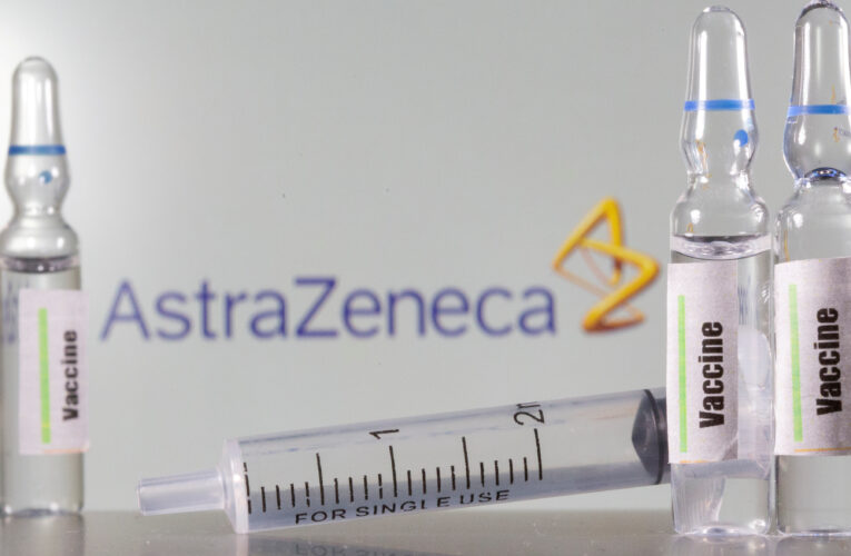 Reino Unido autorizó la vacuna de AstraZeneca
