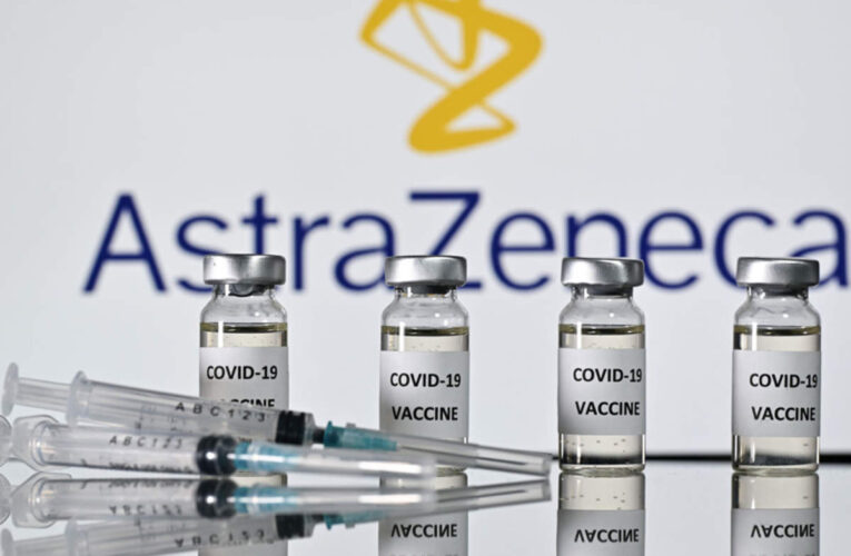 Vacuna de AstraZeneca podría ser eficaz contra la nueva cepa