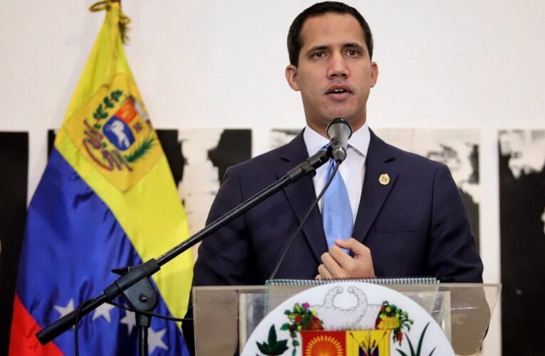 Guaidó pide a las FANB y ONG unirse contra decisión de CIJ sobre el Esequibo