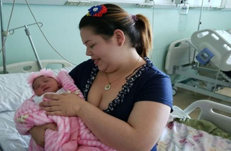 Hija de venezolanos fue el primer nacimiento del año al sur de Chile