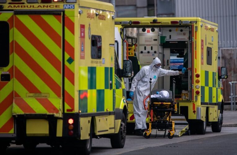 Reino Unido recurre a morgues de emergencia por aumento de muertes