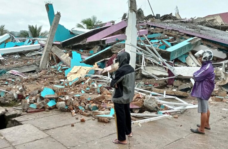 34 muertos deja sismo de 6,2 en Indonesia