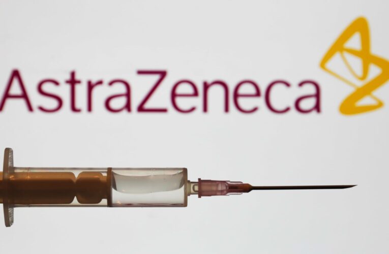 AstraZeneca pide a la UE autorización para su vacuna