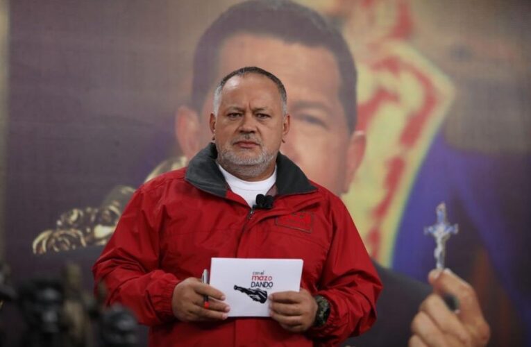 Cabello pide investigar a Efecto Cocuyo por caso de disidentes de FARC